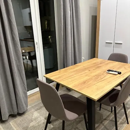 Apartment Arkadia Prostranstvo Nedelina простiр Nedelyна пространтсво неделена Odessa